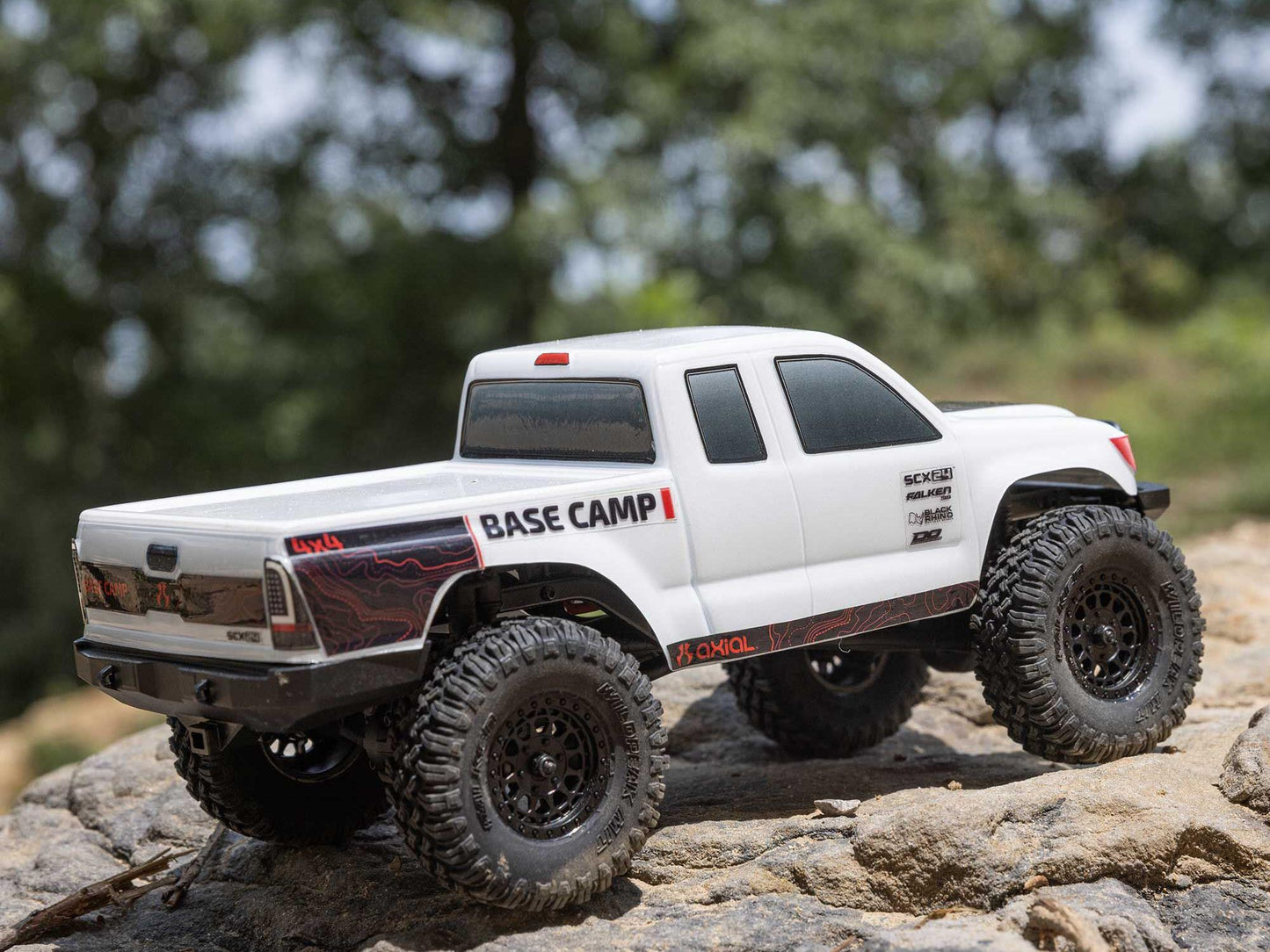 1/24 SCX24 Base Camp 4WD Rock Crawler RTR White - C-AXI-1219T1