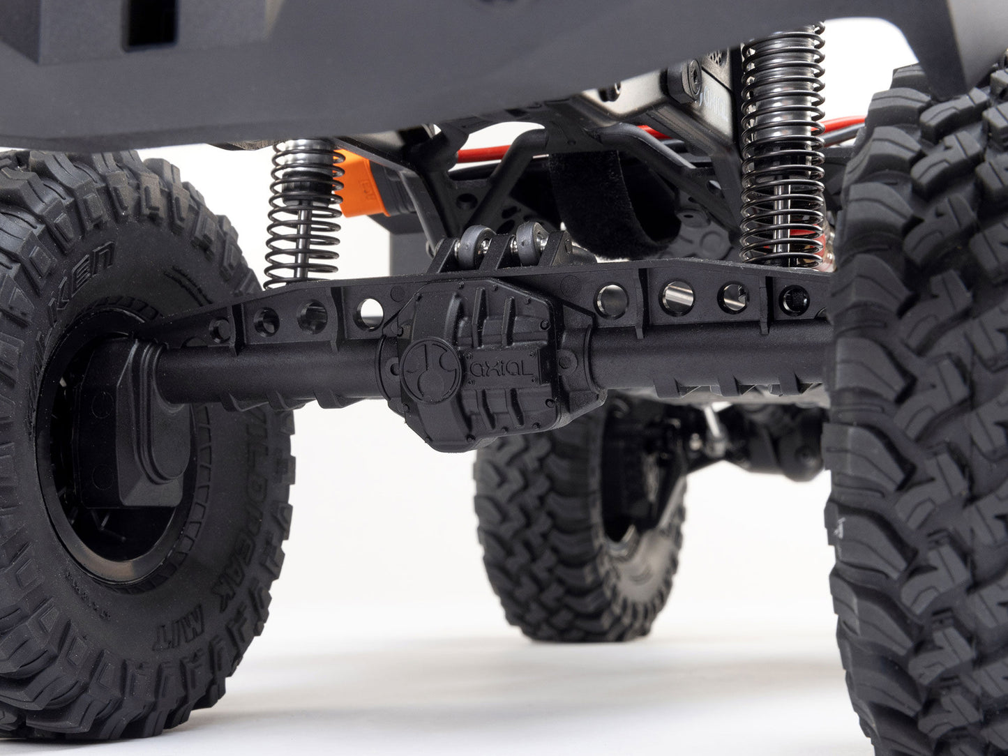 1/10 SCX10 III Base Camp 4X4 Rock Crawler RTR Grey - C-AXI-1375T2