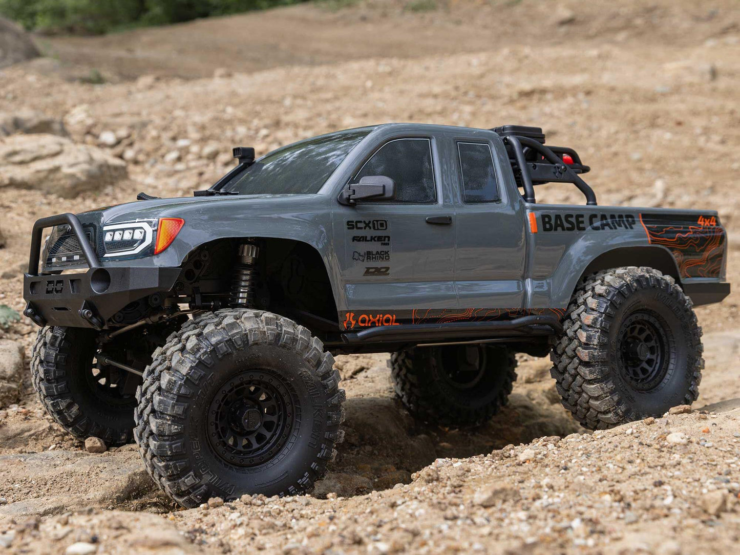 1/10 SCX10 III Base Camp 4X4 Rock Crawler RTR Grey - C-AXI-1375T2