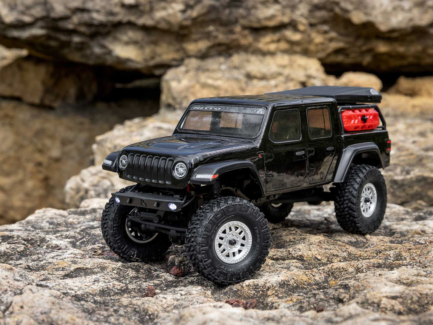 1/24 SCX24 Jeep JT Gladiator 4WD Rock Crawler RTR Black - C-AXI00005V2T5