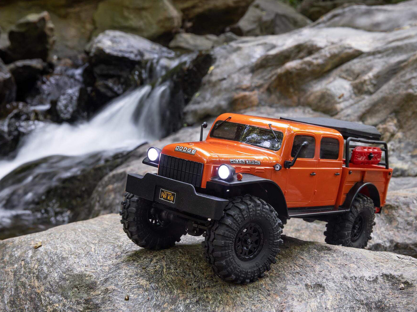 1/24 SCX24 Dodge Power Wagon 4WD Rock Crawler RTR Orange -  C-AXI00007T1